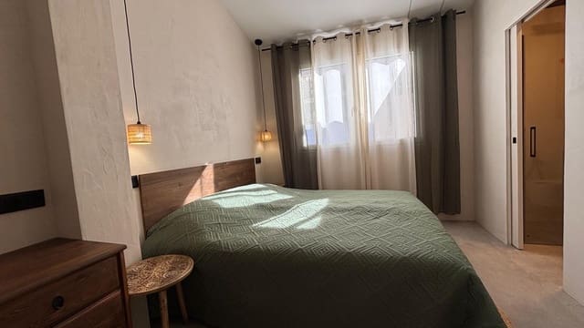 Ático de 2 habitaciones en Alicante / Alacant ciudad en venta - 590.000 € (Ref: 9890298)