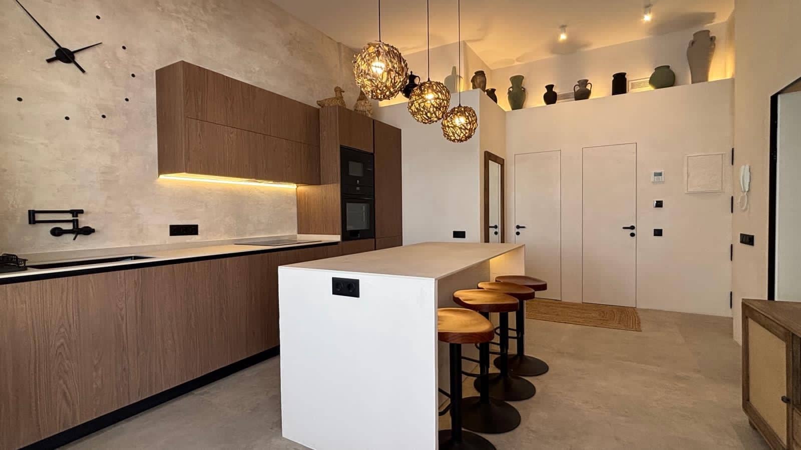 Ático de 2 habitaciones en Alicante / Alacant ciudad en venta - 590.000 € (Ref: 9890298)
