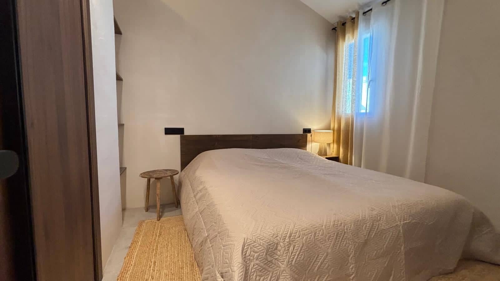 Ático de 2 habitaciones en Alicante / Alacant ciudad en venta - 590.000 € (Ref: 9890298)