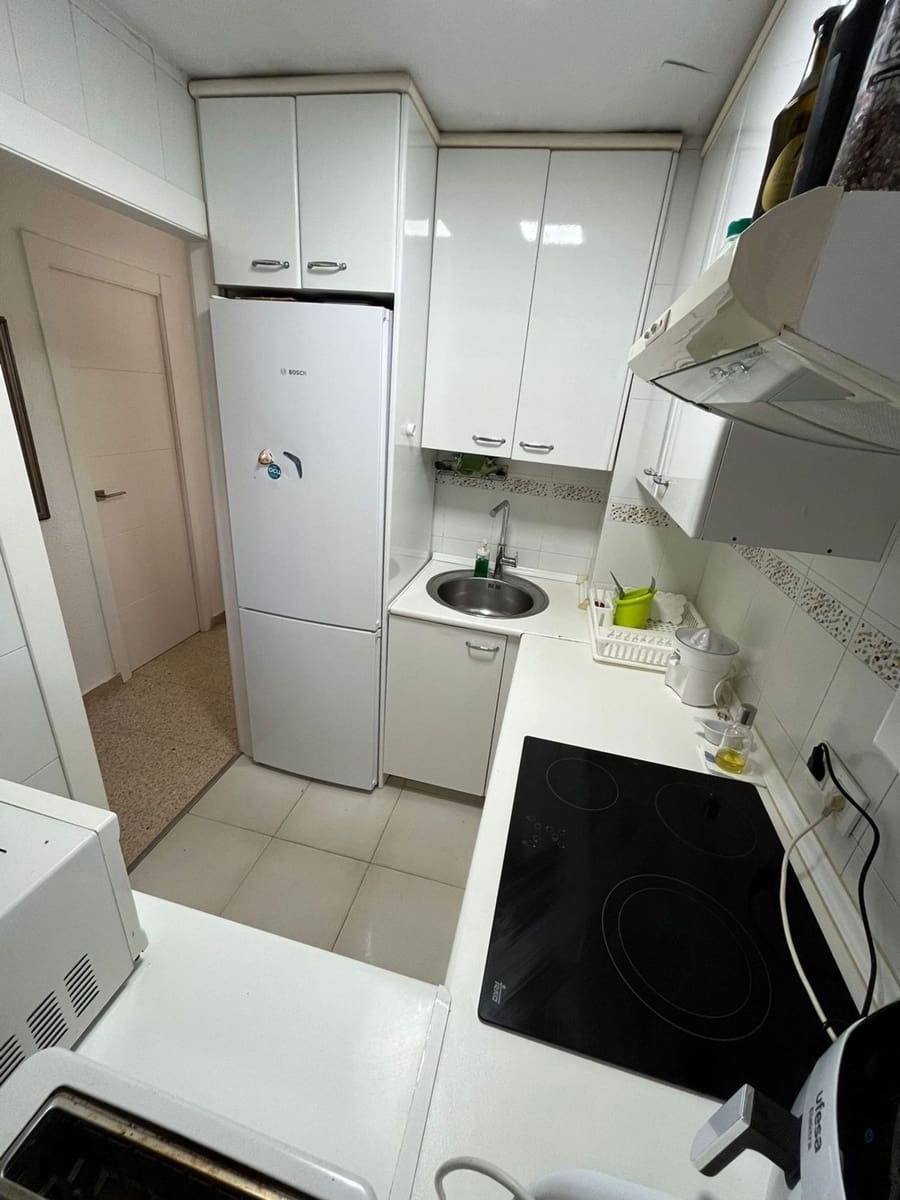 2 slaapkamer Appartement te koop in Benidorm met garage - € 465.000 (Ref: 9986808)