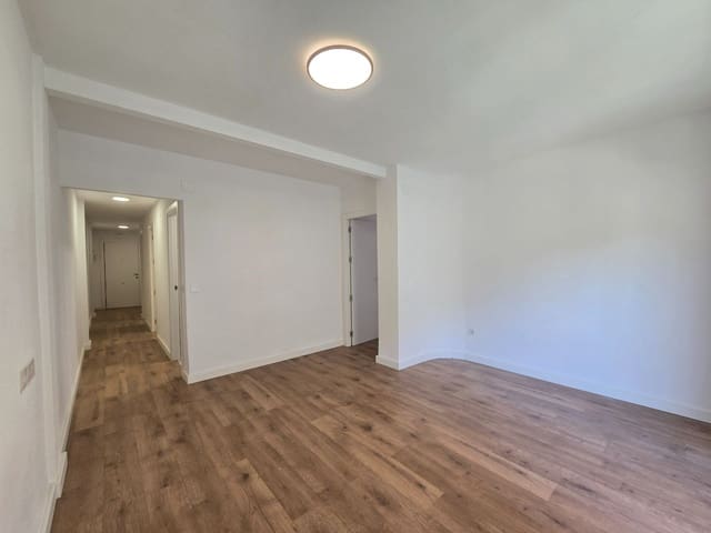 3 chambre Appartement à vendre à Raval Roig - Virgen del Socorro, Alicante ville - 245 000 € (Ref: 10055648)