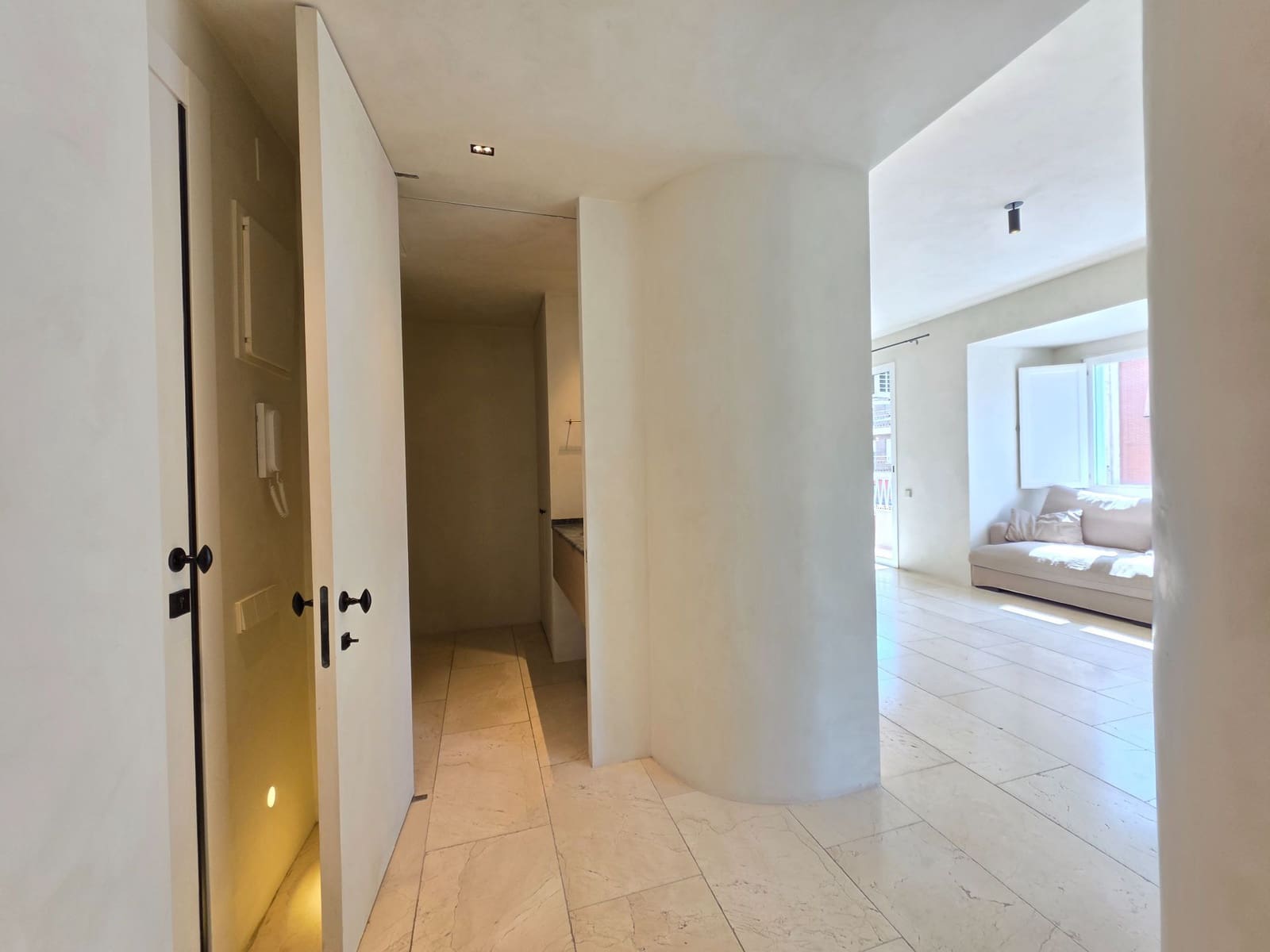 3 soveværelse Lejlighed til leje i Alicante by - € 1.650 (Ref: 10057443)