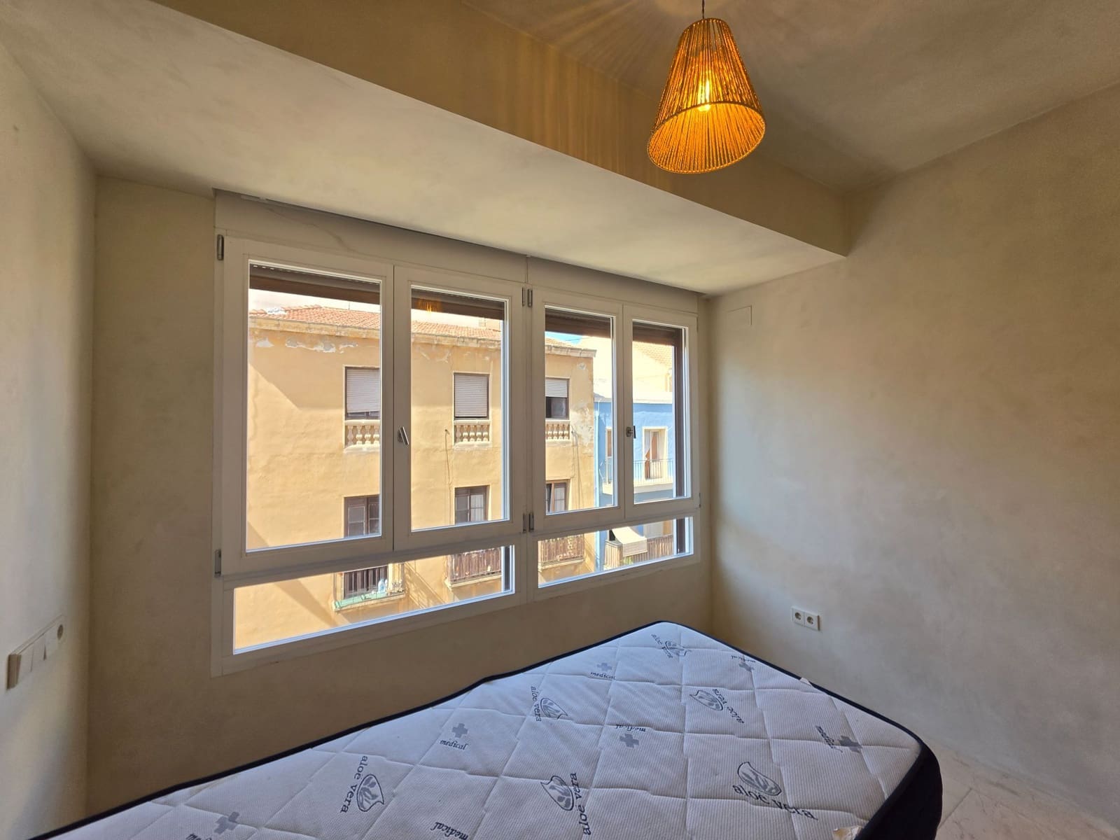 3 soveværelse Lejlighed til leje i Alicante by - € 1.650 (Ref: 10057443)
