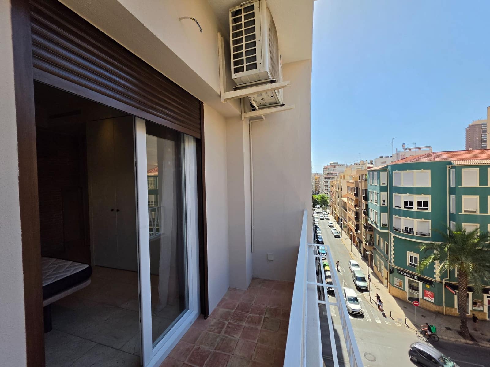 3 soveværelse Lejlighed til leje i Alicante by - € 1.650 (Ref: 10057443)