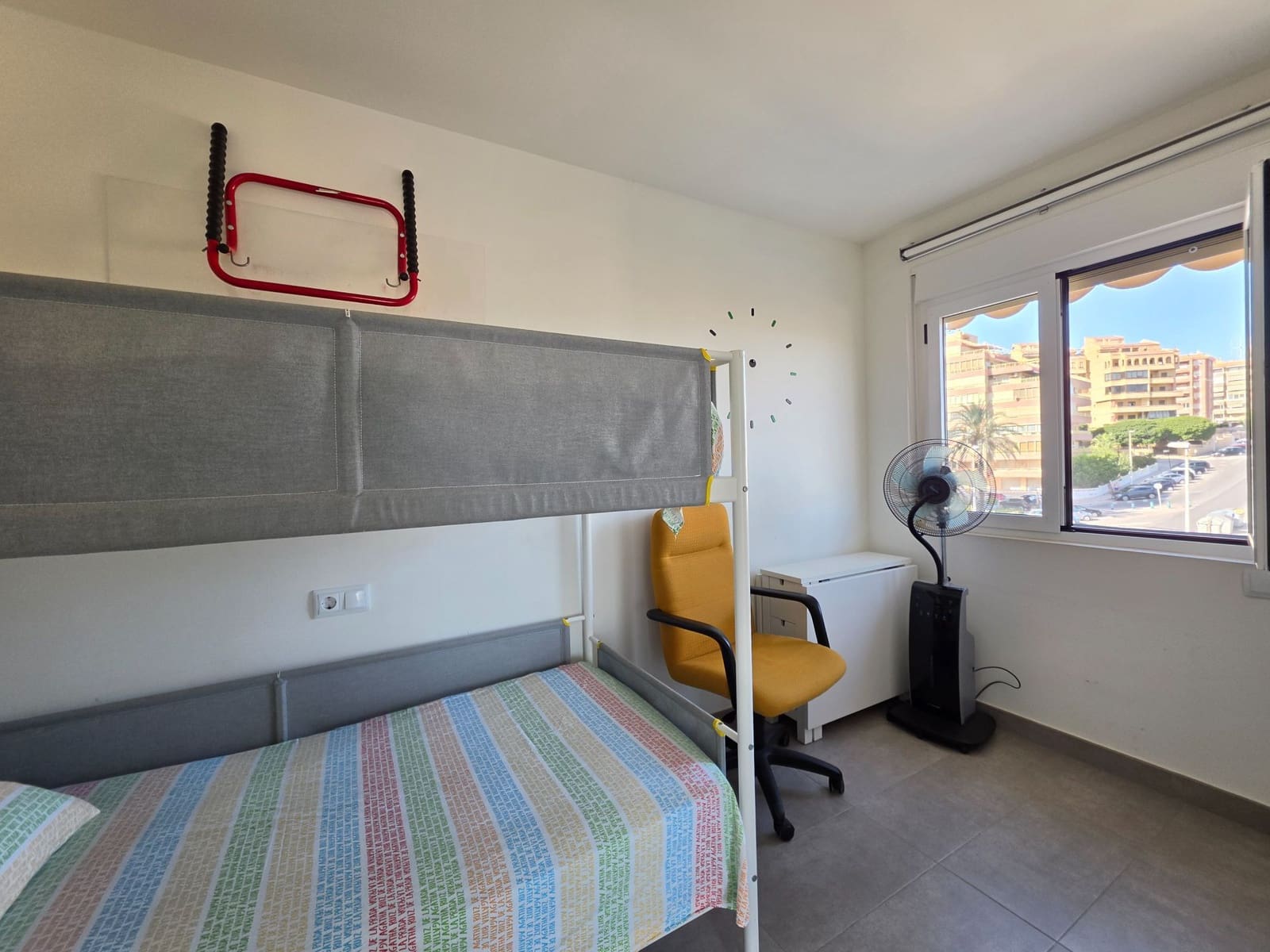 2 soverom Leilighet til leie i Elche / Elx med garasje - € 995 (Ref: 10057444)