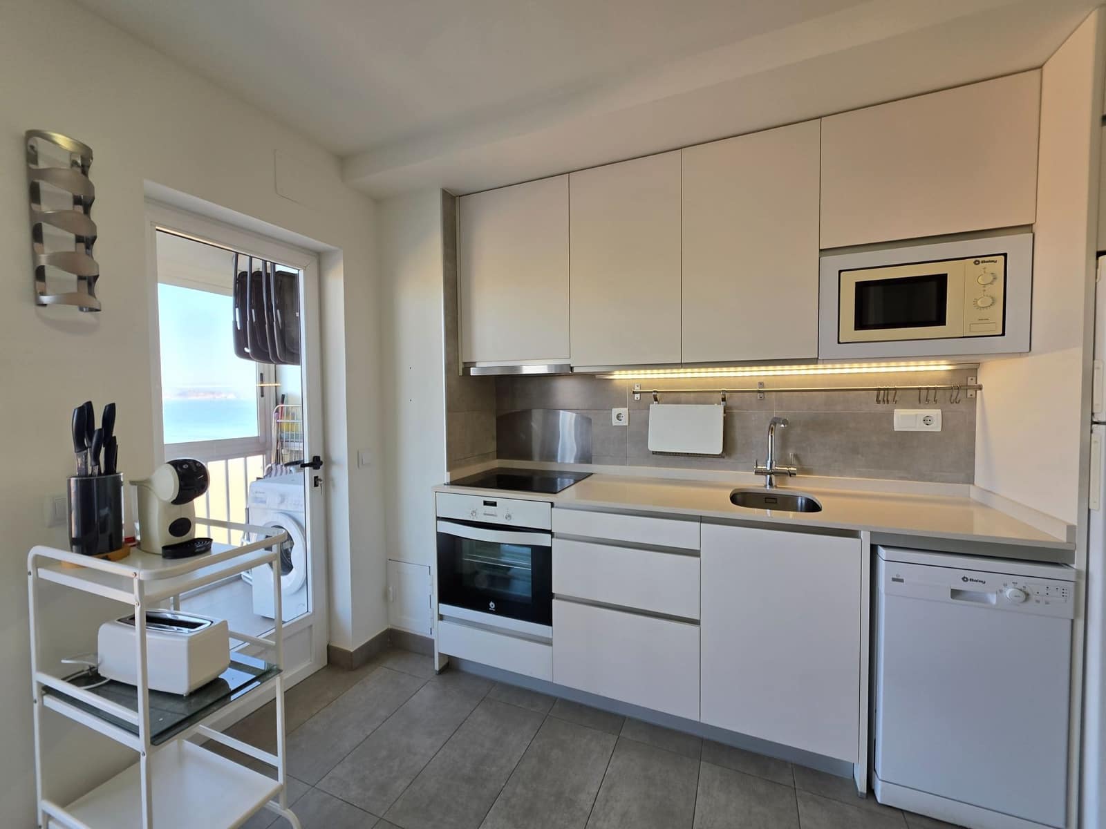 2 soverom Leilighet til leie i Elche / Elx med garasje - € 995 (Ref: 10057444)