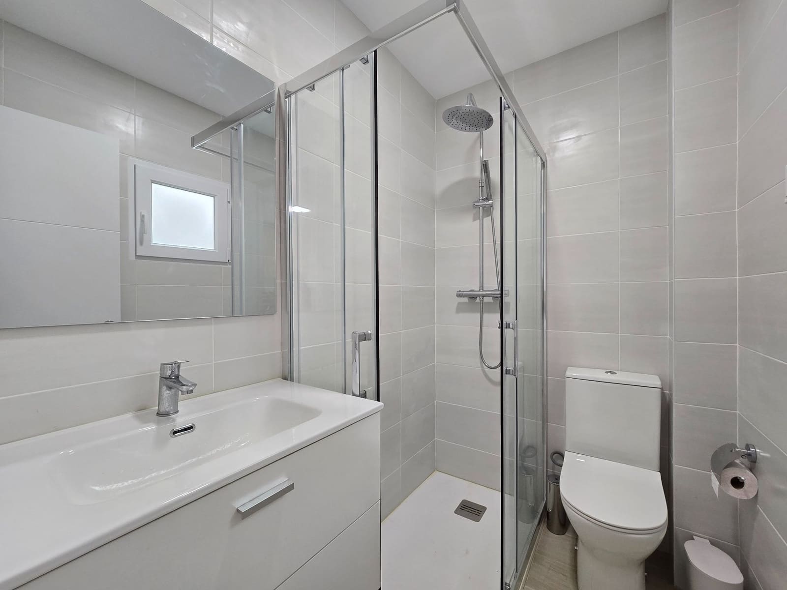 3 sovrum Lägenhet till salu i Alicante stad - 235 000 € (Ref: 10057445)