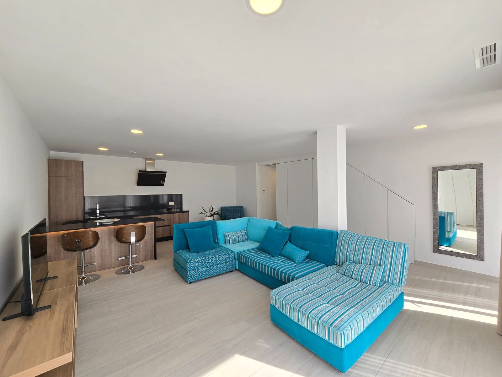 4 soveværelse Villa til salg i Finestrat med swimmingpool garage - € 890.000 (Ref: 10057446)