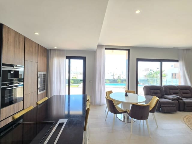 4 chambre Villa/Maison à vendre à Balcón de Finestrat - Terra Marina, Finestrat avec piscine garage - 890 000 € (Ref: 10057446)