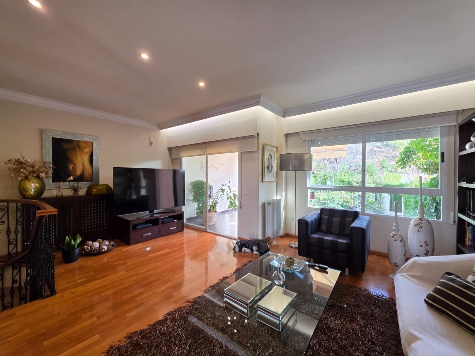 4 bedroom Semi-detached Villa for sale in Petrel / Petrer with pool garage - € 315,000 (Ref: 10061249)