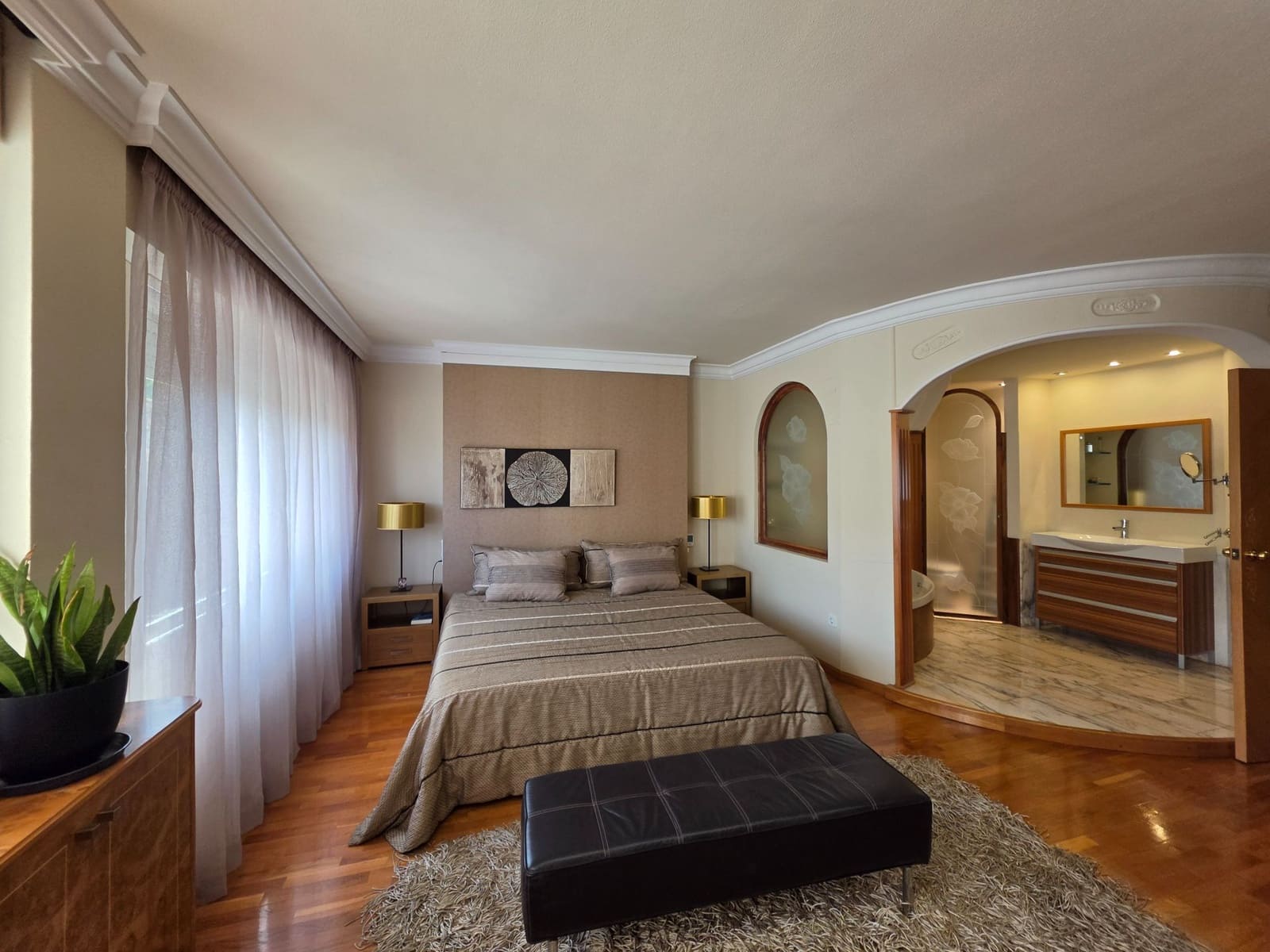 4 bedroom Semi-detached Villa for sale in Petrel / Petrer with pool garage - € 315,000 (Ref: 10061249)