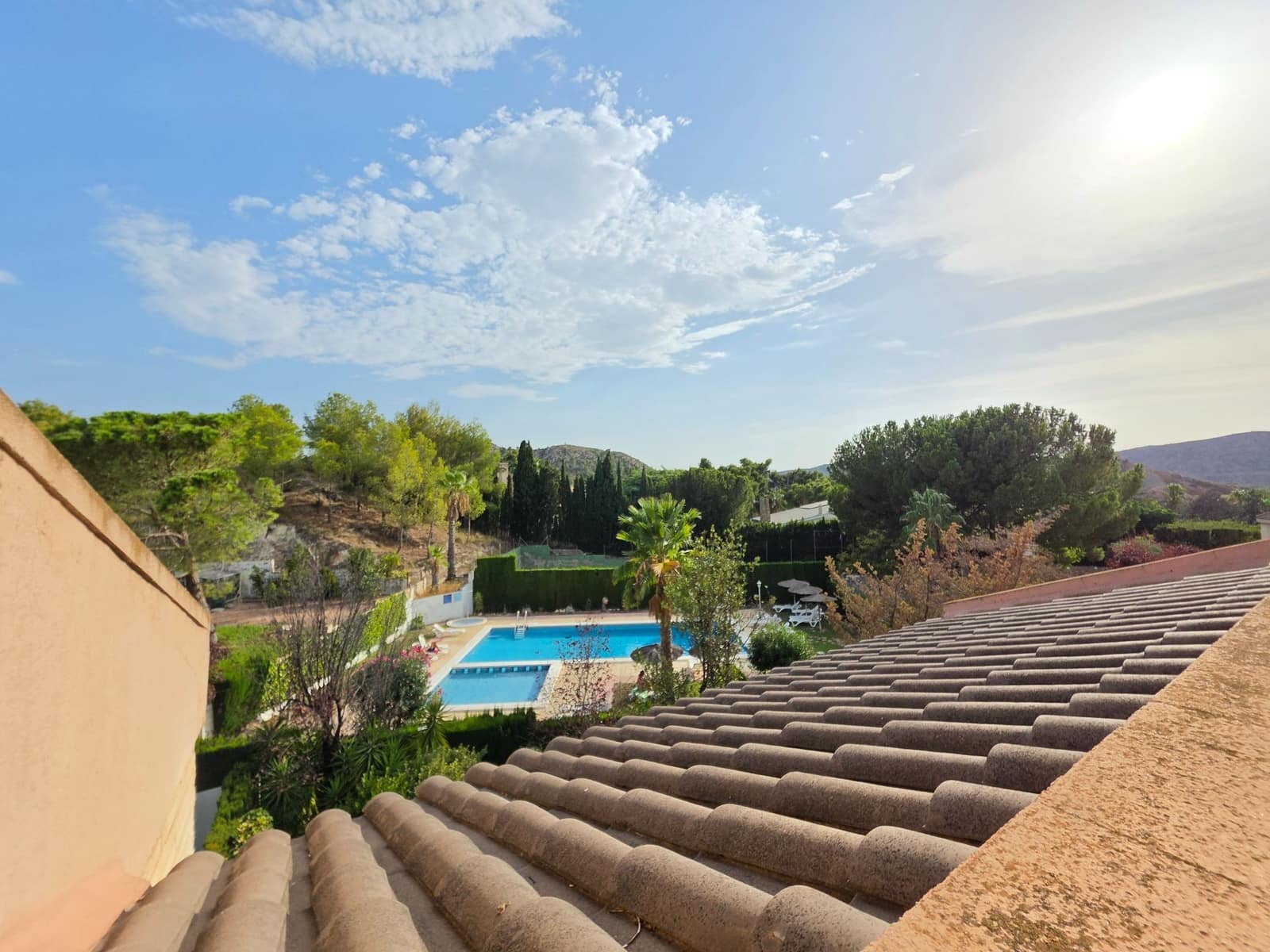 4 bedroom Semi-detached Villa for sale in Petrel / Petrer with pool garage - € 315,000 (Ref: 10061249)