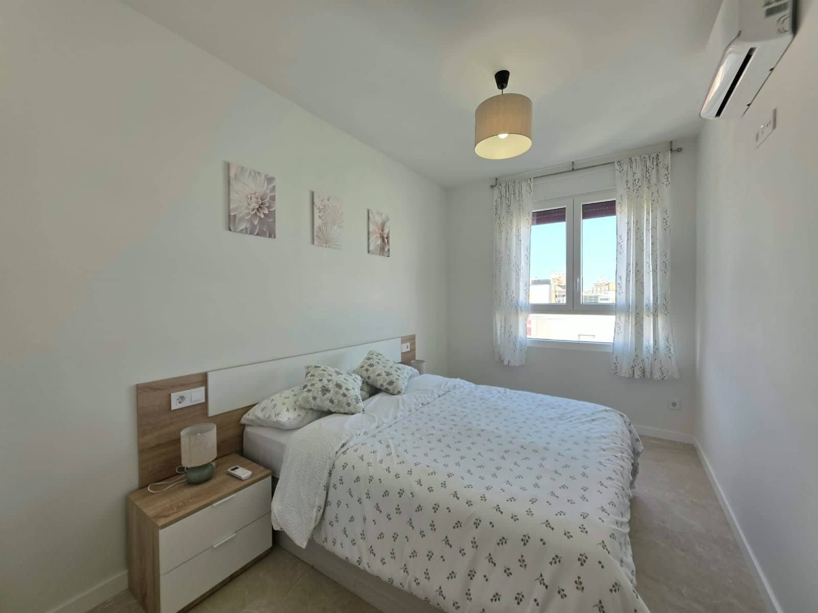 1 makuuhuone Asunto vuokrattavana paikassa Alicante kaupunki - 1 100 € (Ref: 10085467)