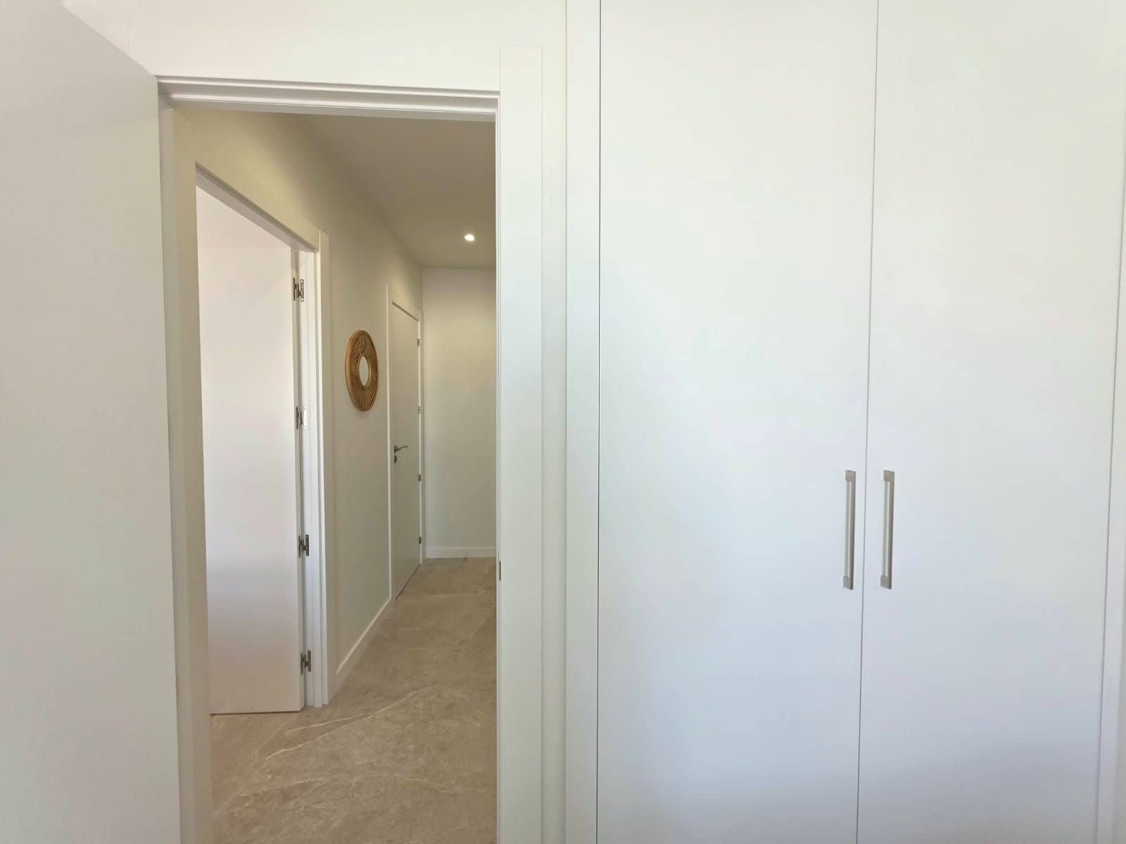 1 makuuhuone Asunto vuokrattavana paikassa Alicante kaupunki - 1 100 € (Ref: 10085467)