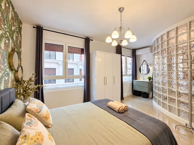 1 soveværelse Lejlighed til leje i Barrio del Centro, Alicante by - € 1.250 (Ref: 10085468)