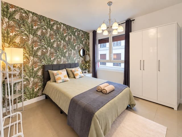 1 soveværelse Lejlighed til leje i Barrio del Centro, Alicante by - € 1.250 (Ref: 10085468)