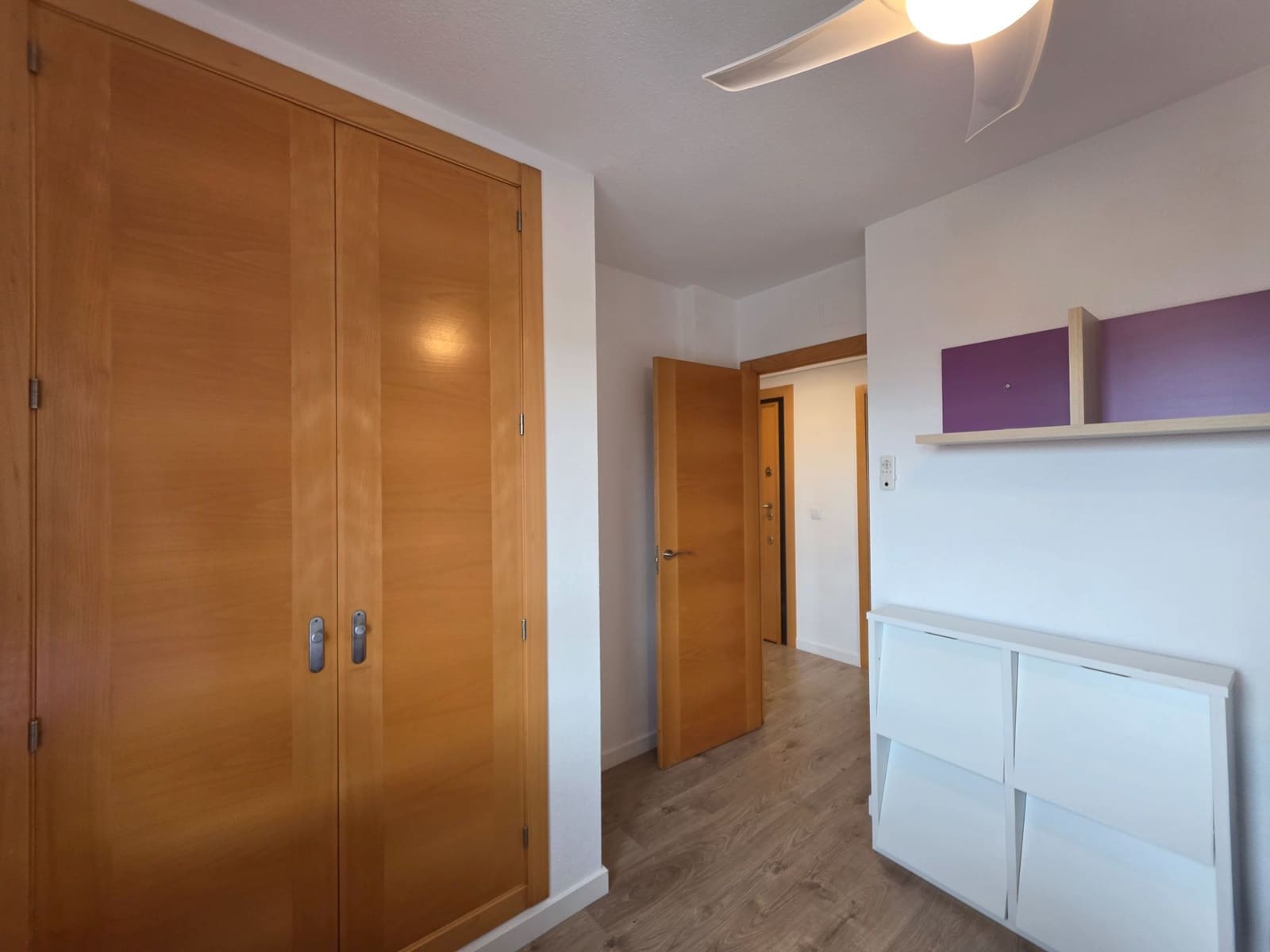 3 slaapkamer Flat te huur in Playa de San Juan met zwembad garage - € 1.650 (Ref: 10088818)