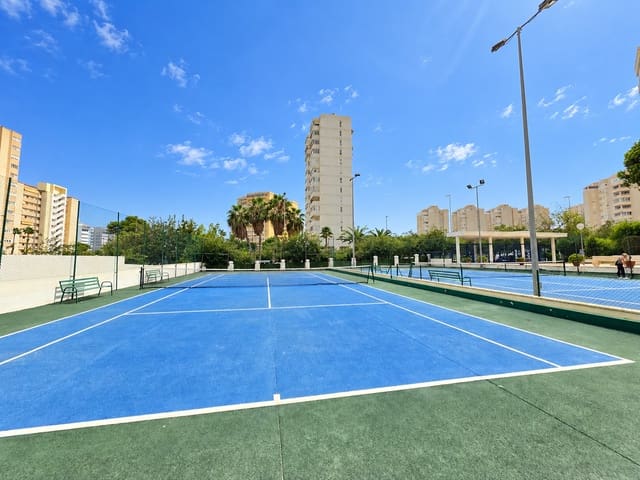 3 slaapkamer Flat te huur in Playa de San Juan, Alicante stad met zwembad garage - € 1.650 (Ref: 10088818)