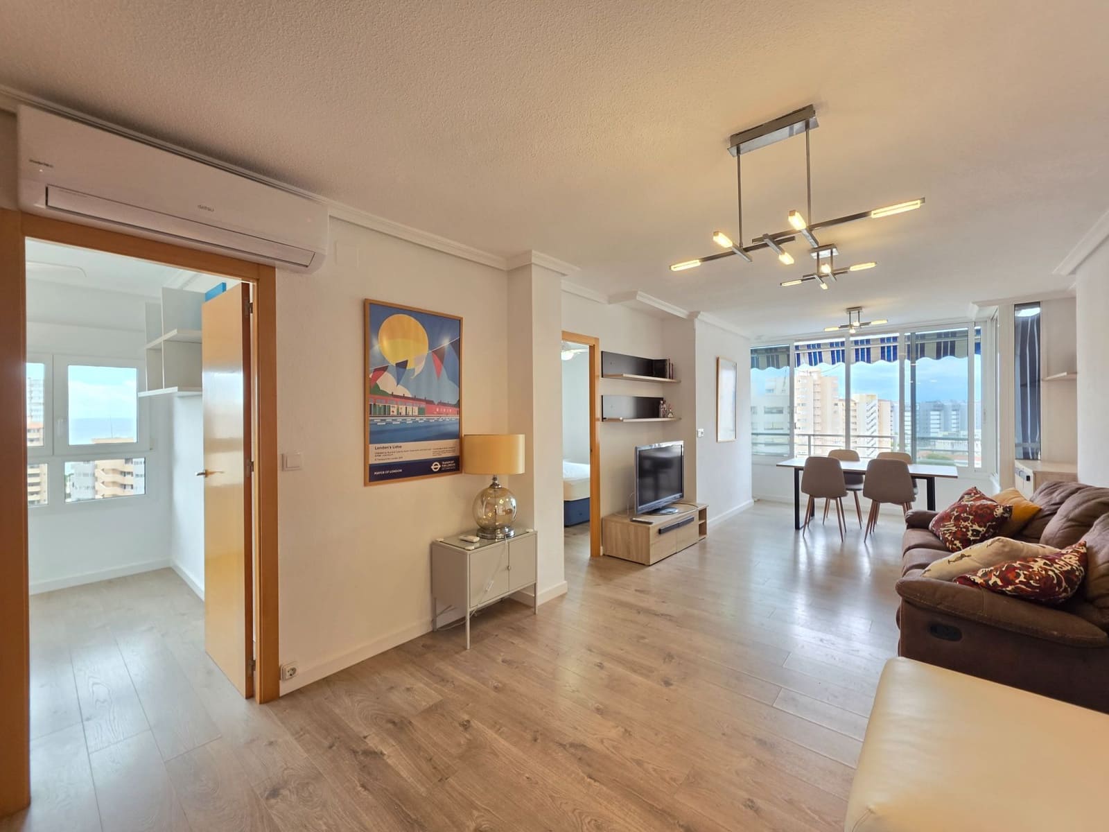 3 slaapkamer Flat te huur in Playa de San Juan met zwembad garage - € 1.650 (Ref: 10088818)