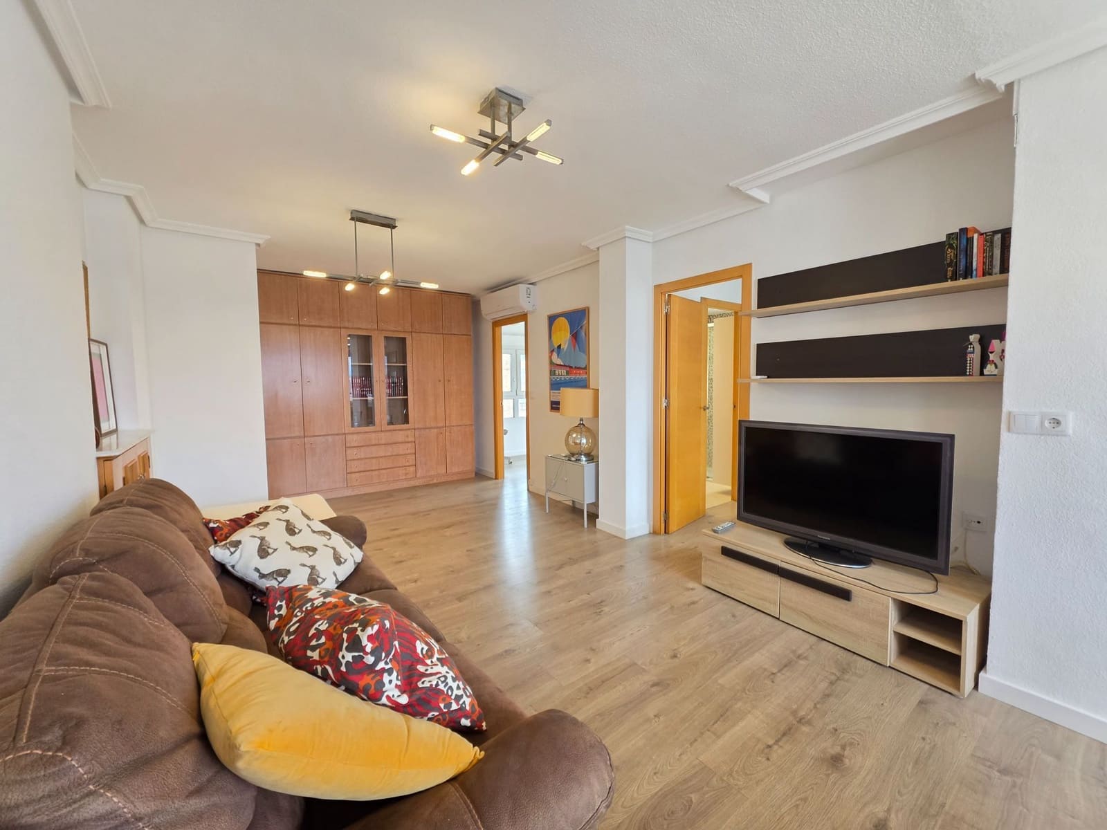 3 slaapkamer Flat te huur in Playa de San Juan met zwembad garage - € 1.650 (Ref: 10088818)