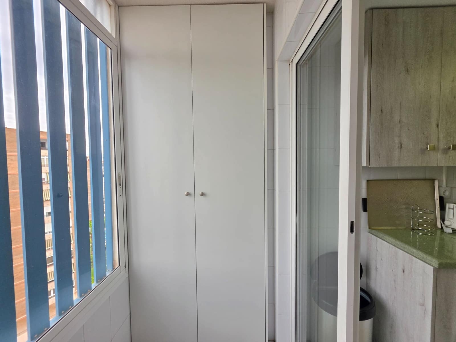 3 slaapkamer Flat te huur in Playa de San Juan met zwembad garage - € 1.650 (Ref: 10088818)