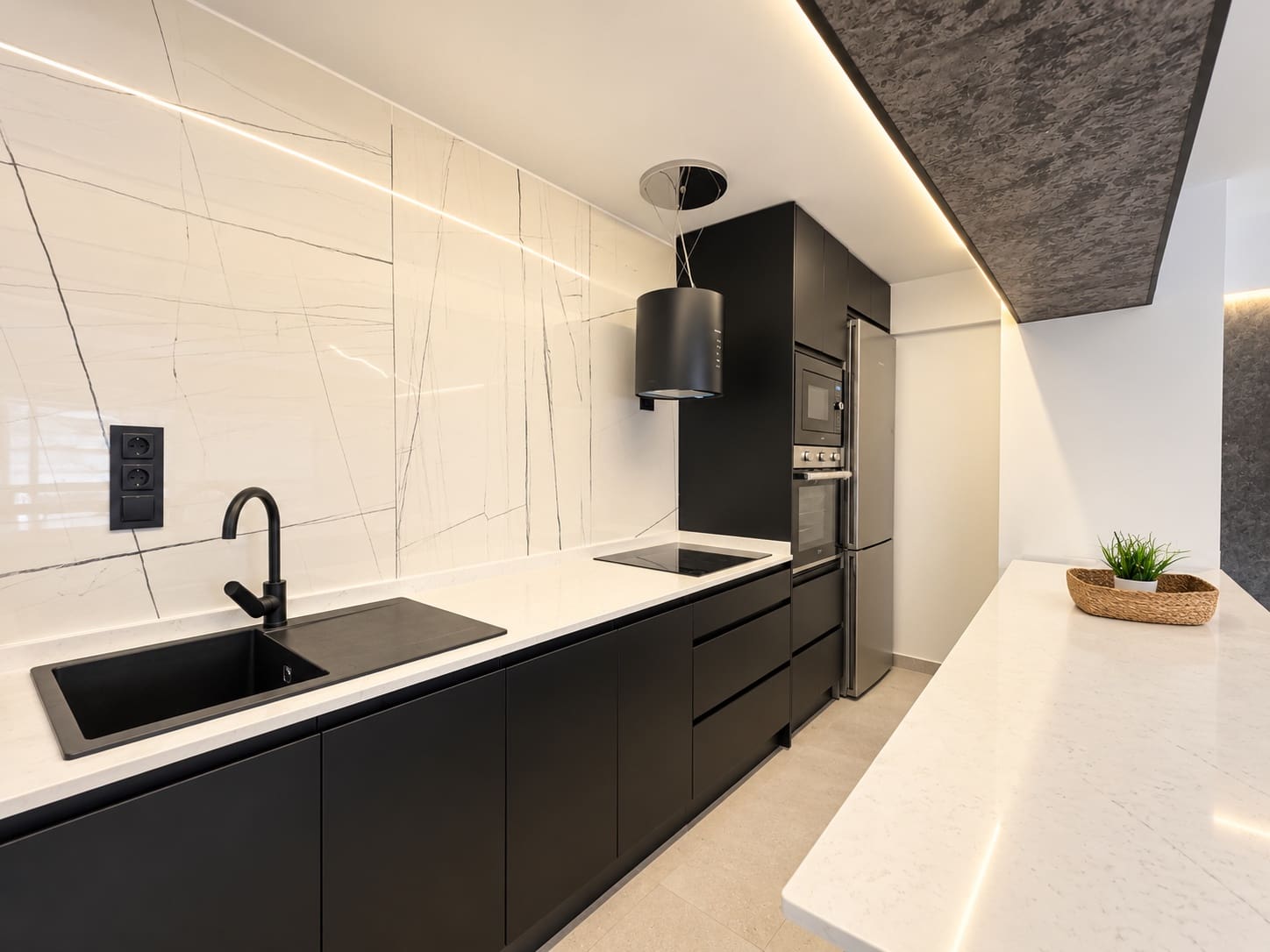 4 bedroom Flat for sale in Alicante / Alacant city - € 319,000 (Ref: 10101544)