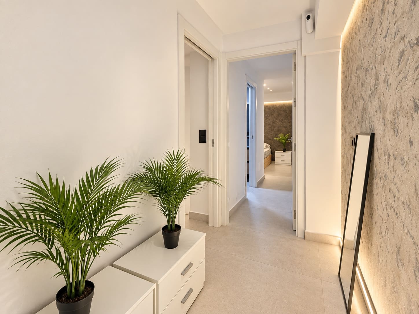 4 bedroom Flat for sale in Alicante / Alacant city - € 319,000 (Ref: 10101544)