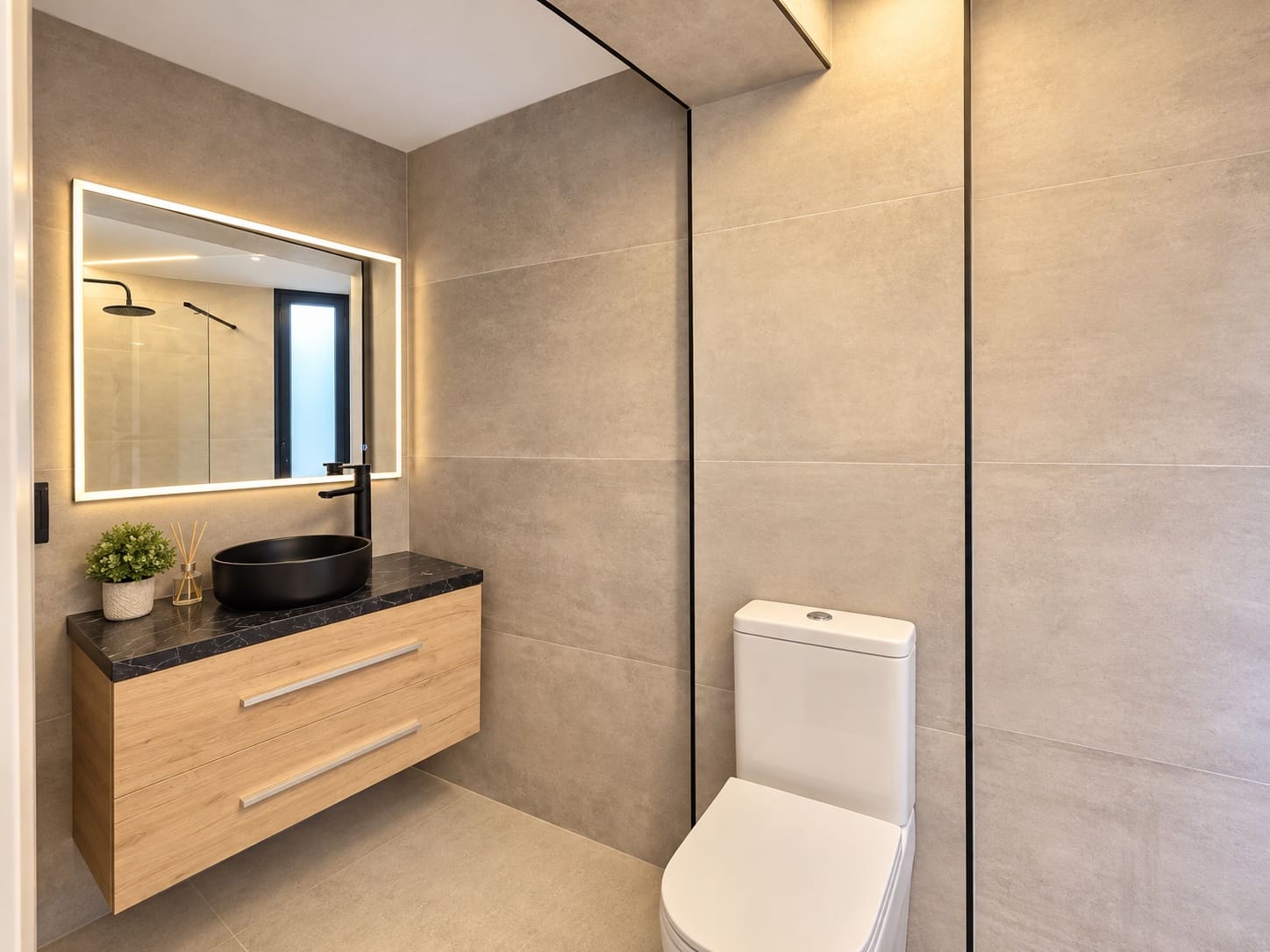 4 bedroom Flat for sale in Alicante / Alacant city - € 319,000 (Ref: 10101544)