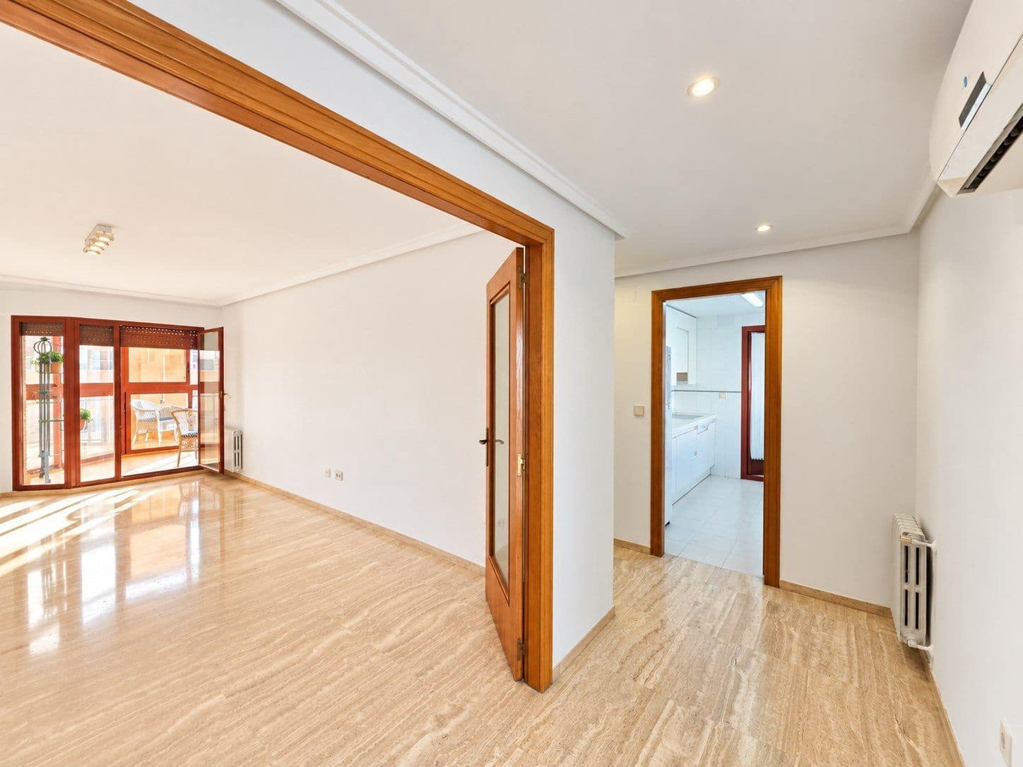 2 Zimmer Penthouse zu verkaufen in Alicante / Alacant Stadt mit Garage - 375.000 € (Ref: 10135595)