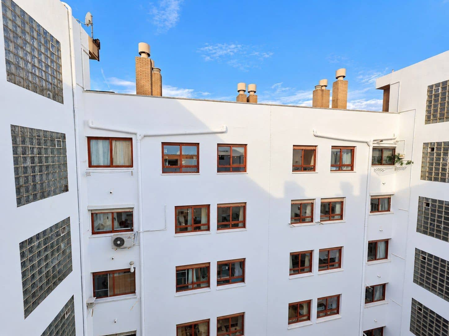 2 Zimmer Penthouse zu verkaufen in Alicante / Alacant Stadt mit Garage - 375.000 € (Ref: 10135595)