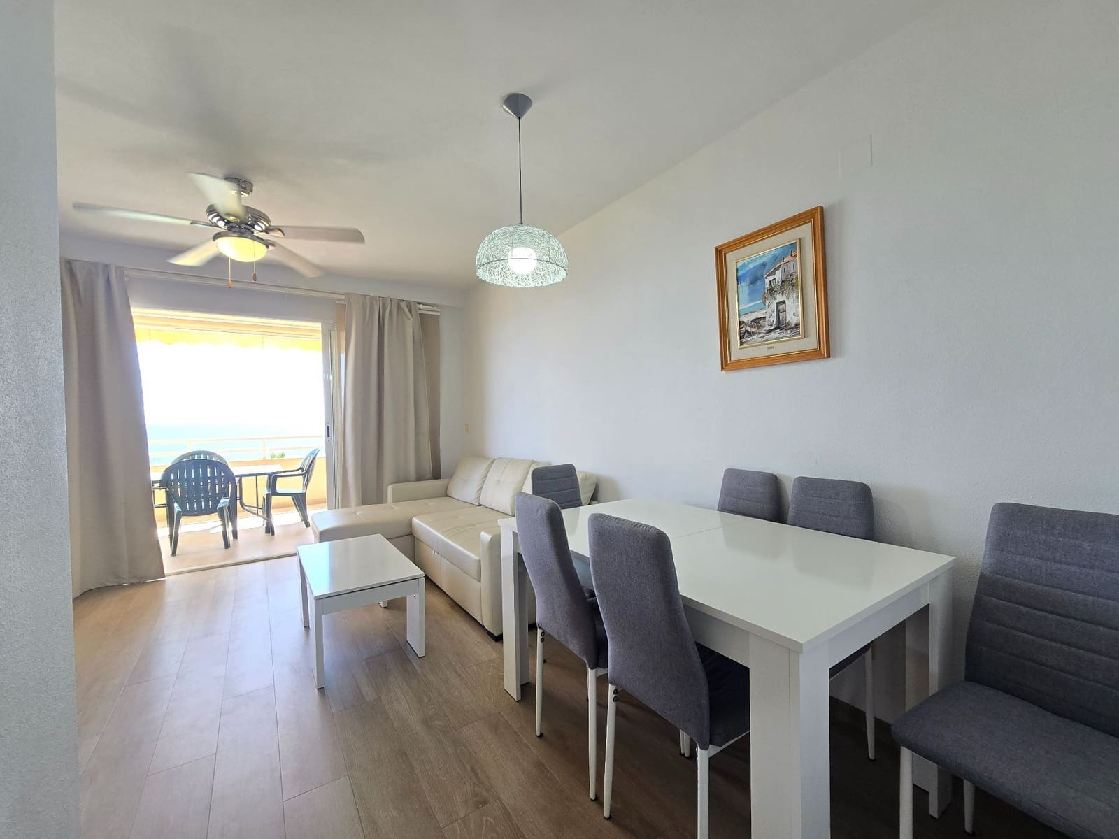 3 slaapkamer Flat te huur in Alicante stad met zwembad garage - € 1.800 (Ref: 10168146)