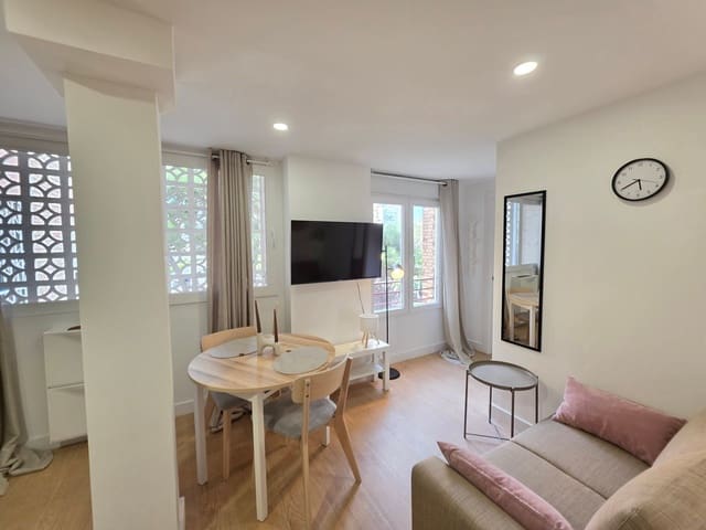 1 sypialnia Apartament do wynajęcia w San Blas, Miasto Alicante / Alacant z basenem - 875 € (Ref: 10170512)