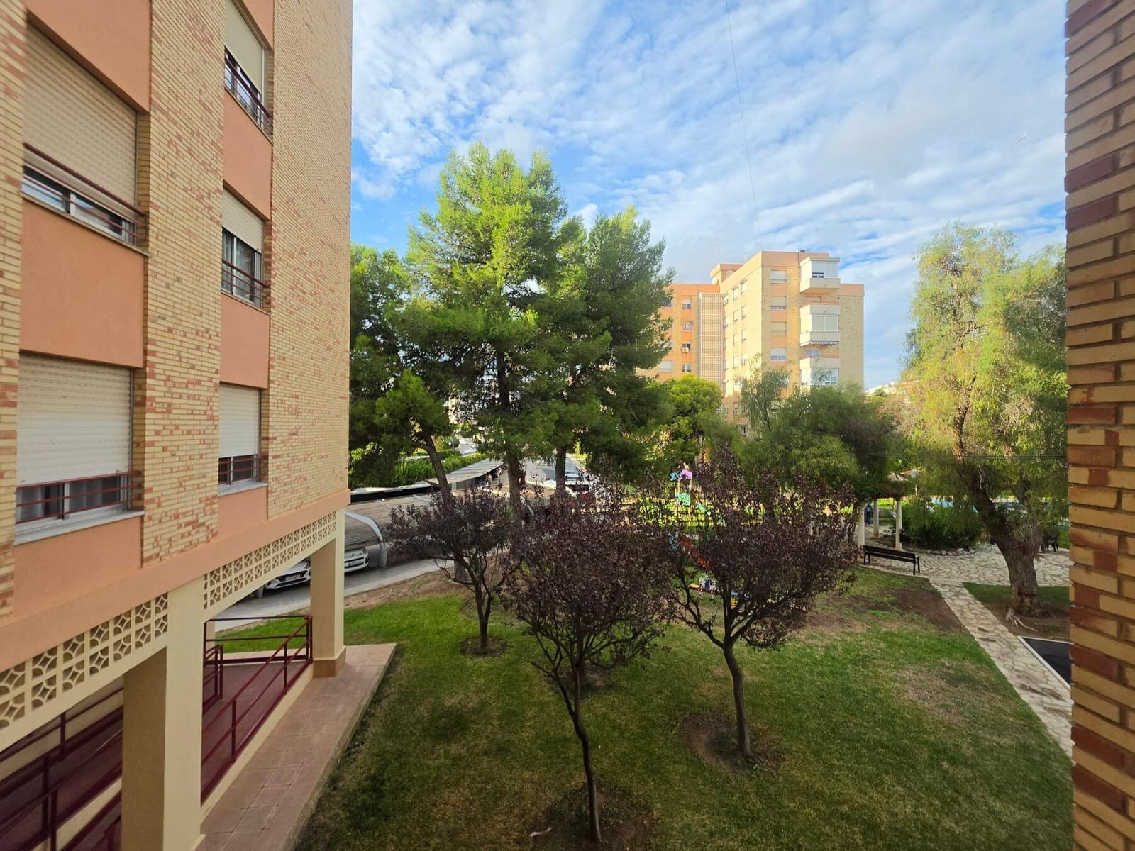 1 sypialnia Apartament do wynajęcia w Miasto Alicante / Alacant z basenem - 875 € (Ref: 10170512)