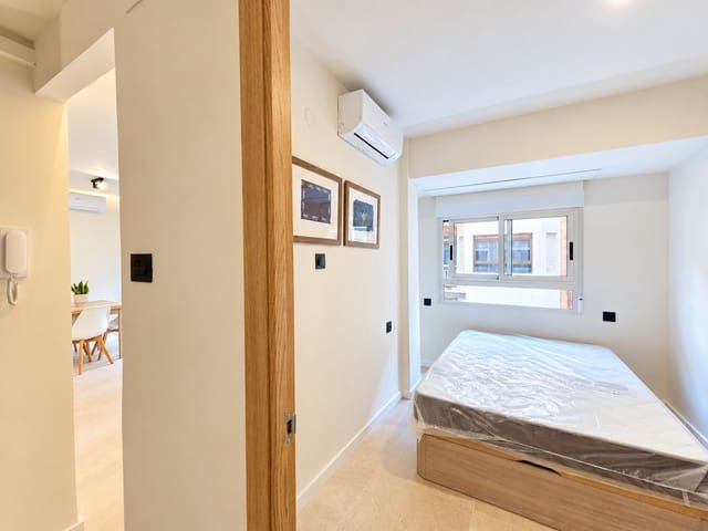 2 soverom Leilighet til salgs i Barrio del Centro, Alicante by - € 330 000 (Ref: 10186387)