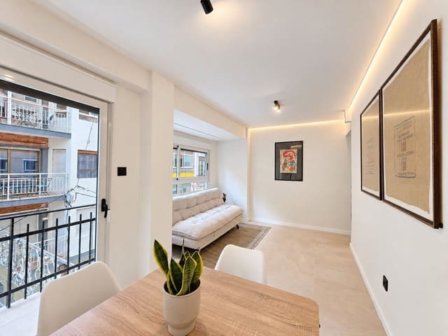 2 soverom Leilighet til salgs i Barrio del Centro, Alicante by - € 330 000 (Ref: 10186387)