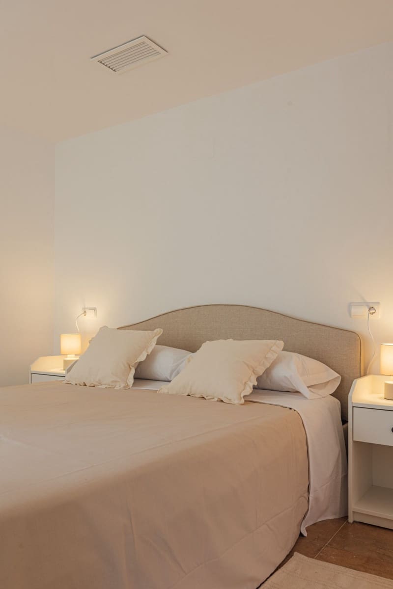 4 soveværelse Villa til leje i Alicante by med swimmingpool garage - € 3.750 (Ref: 9269164)