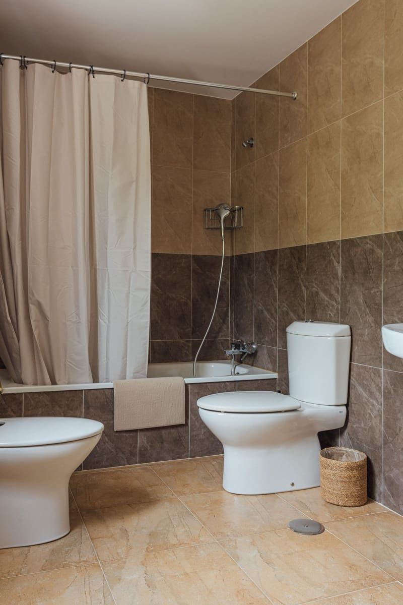 4 soveværelse Villa til leje i Alicante by med swimmingpool garage - € 3.750 (Ref: 9269164)