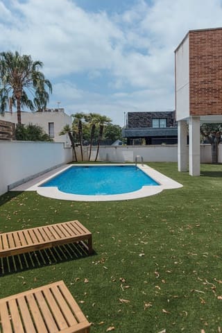 4 bedroom Villa for rent in Alicante Golf, Alicante / Alacant city with pool garage - € 3,750 (Ref: 9269164)