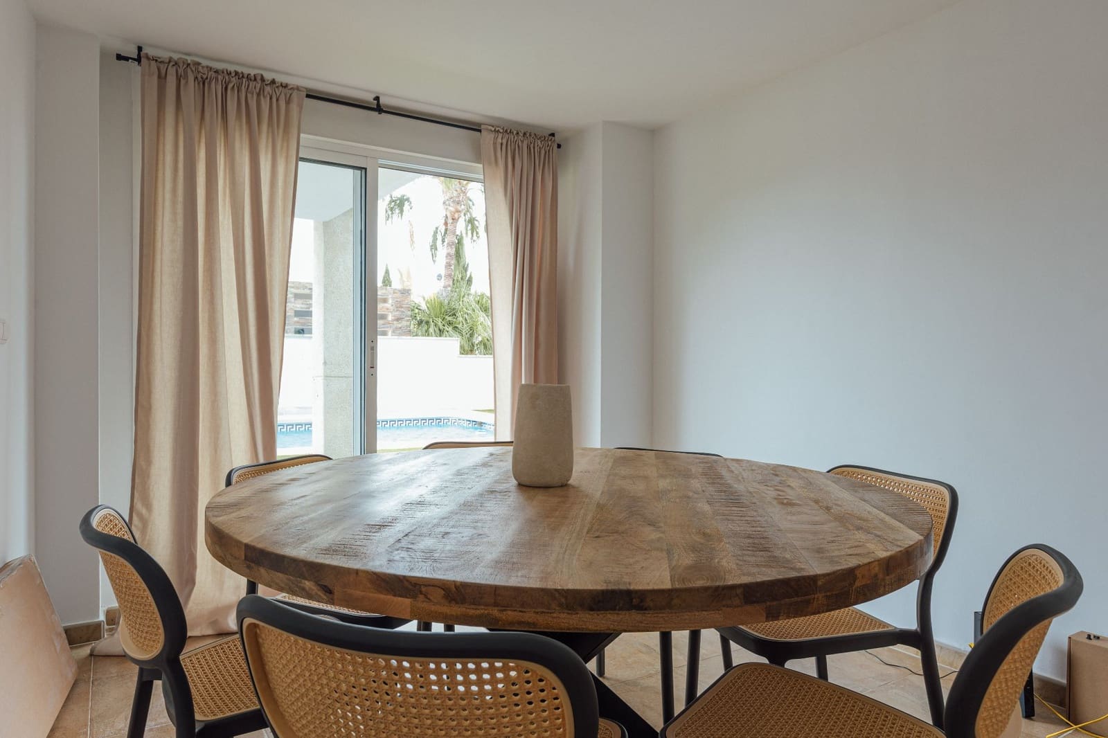 4 soveværelse Villa til leje i Alicante by med swimmingpool garage - € 3.750 (Ref: 9269164)