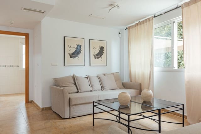 4 bedroom Villa for rent in Alicante Golf, Alicante / Alacant city with pool garage - € 3,750 (Ref: 9269164)