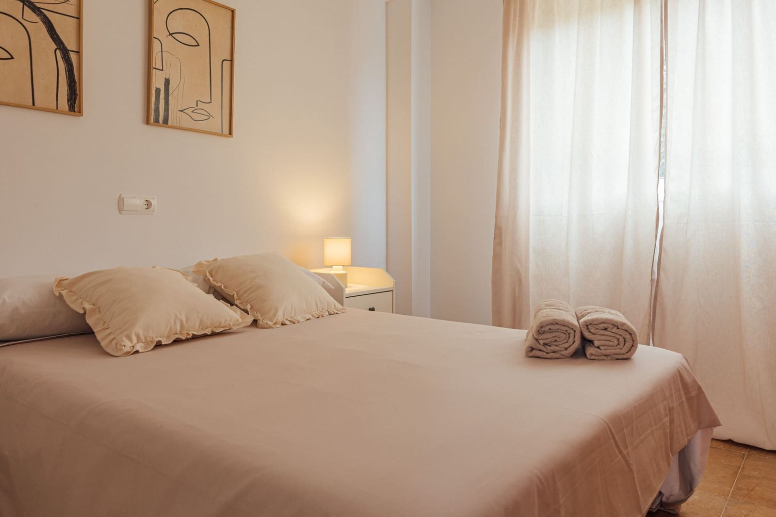 4 soveværelse Villa til leje i Alicante by med swimmingpool garage - € 3.750 (Ref: 9269164)