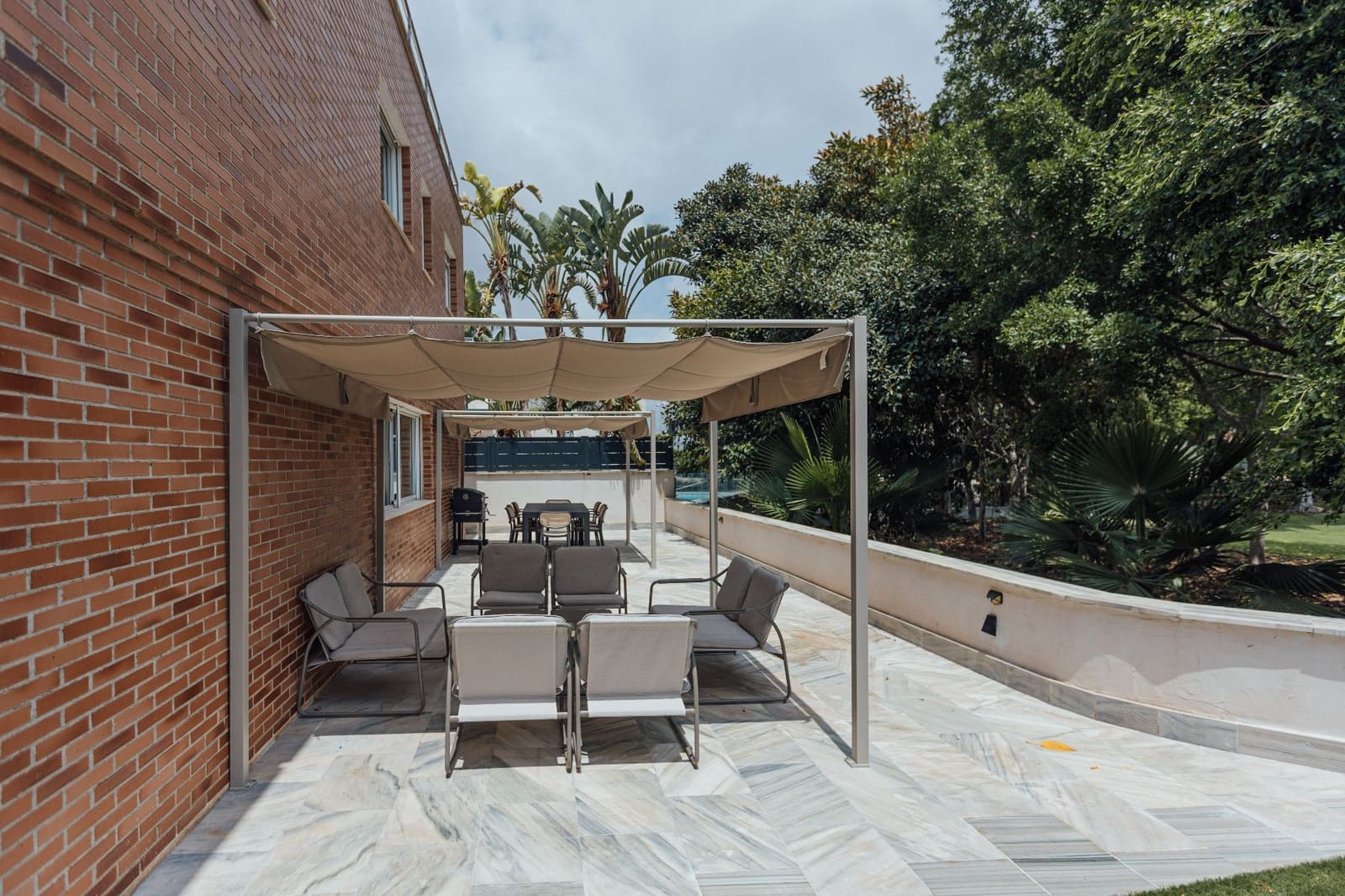 4 soveværelse Villa til leje i Alicante by med swimmingpool garage - € 3.750 (Ref: 9269164)