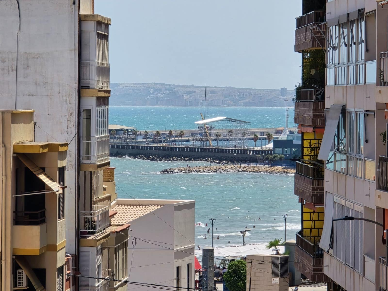 3 soveværelse Lejlighed til salg i Alicante by - € 259.000 (Ref: 9296643)