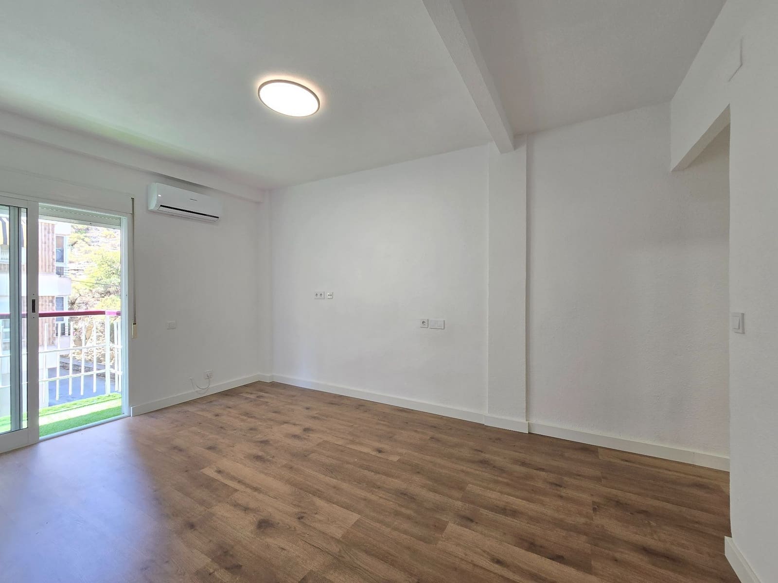 3 soveværelse Lejlighed til salg i Alicante by - € 259.000 (Ref: 9296643)