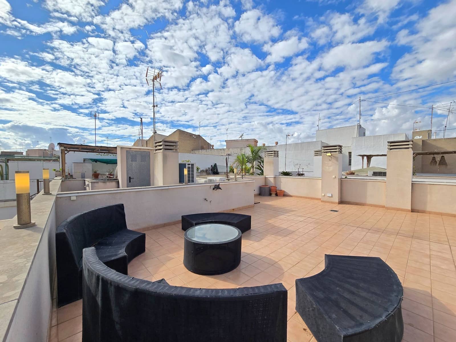 2 sypialnia Penthouse do wynajęcia w Miasto Alicante / Alacant z garażem - 1 150 € (Ref: 9346813)