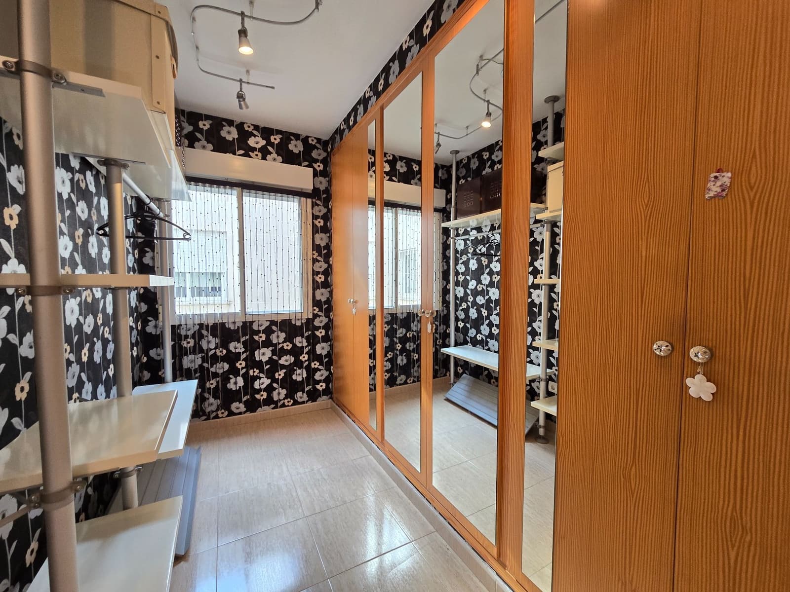 2 sypialnia Penthouse do wynajęcia w Miasto Alicante / Alacant z garażem - 1 150 € (Ref: 9346813)