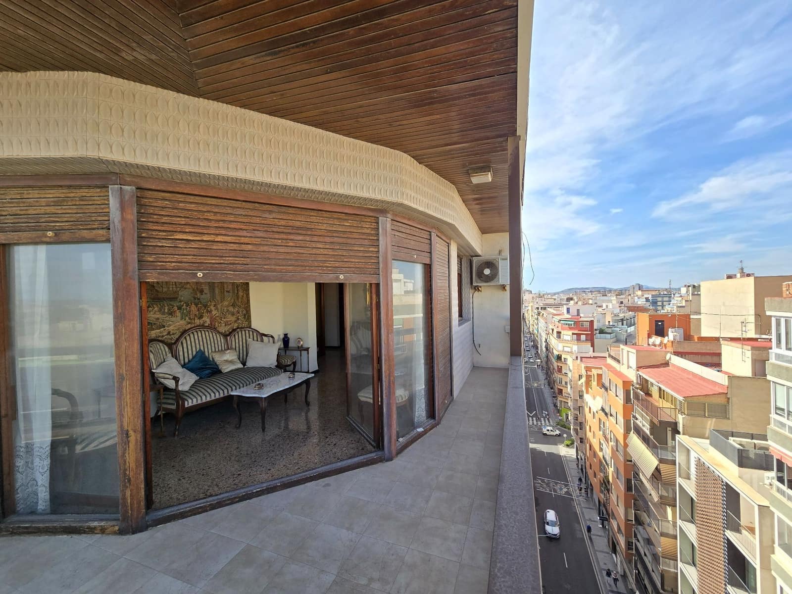 5 makuuhuone Asunto myytävänä paikassa Alicante kaupunki - 525 000 € (Ref: 9353164)