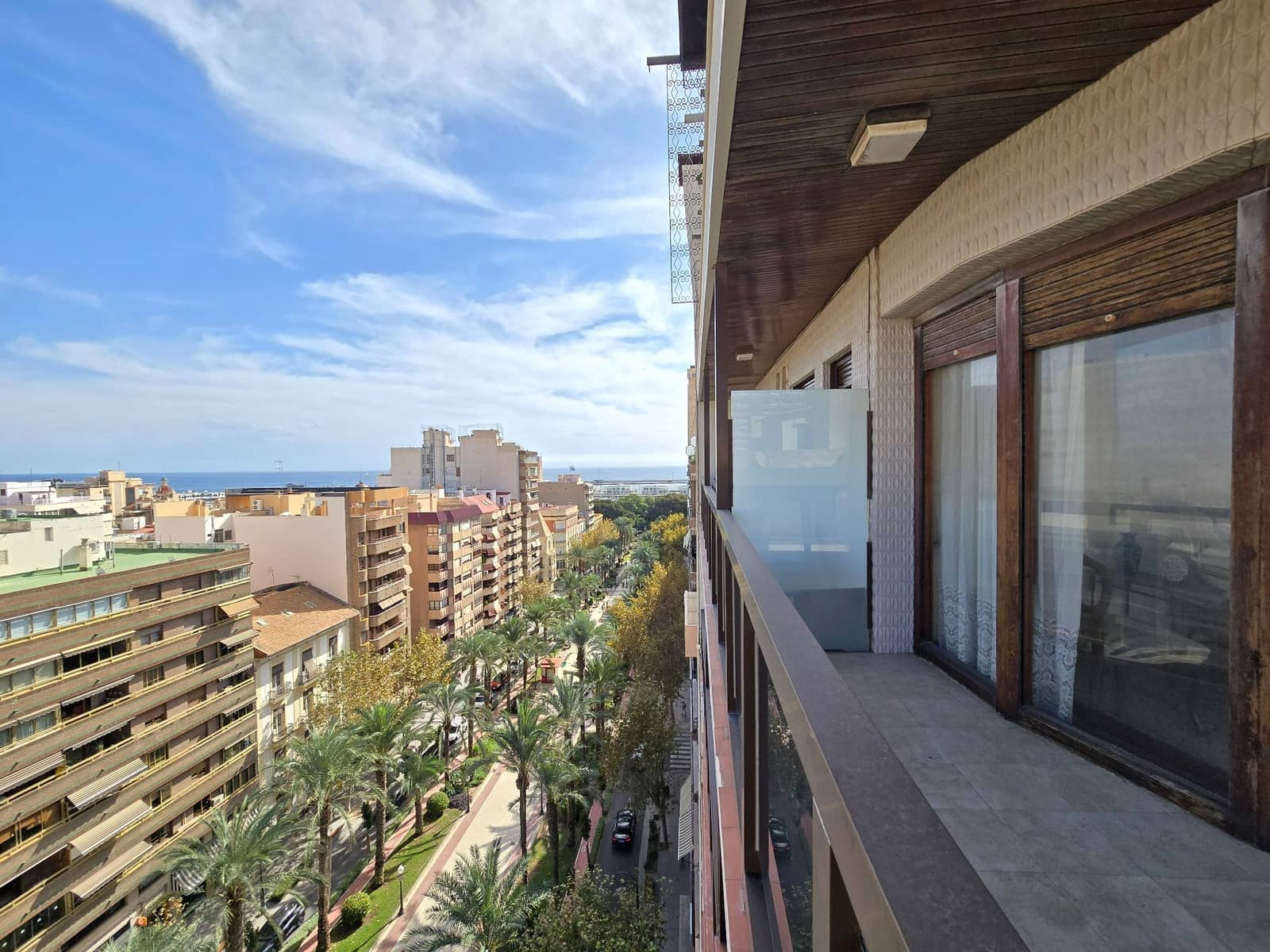 5 makuuhuone Asunto myytävänä paikassa Alicante kaupunki - 525 000 € (Ref: 9353164)