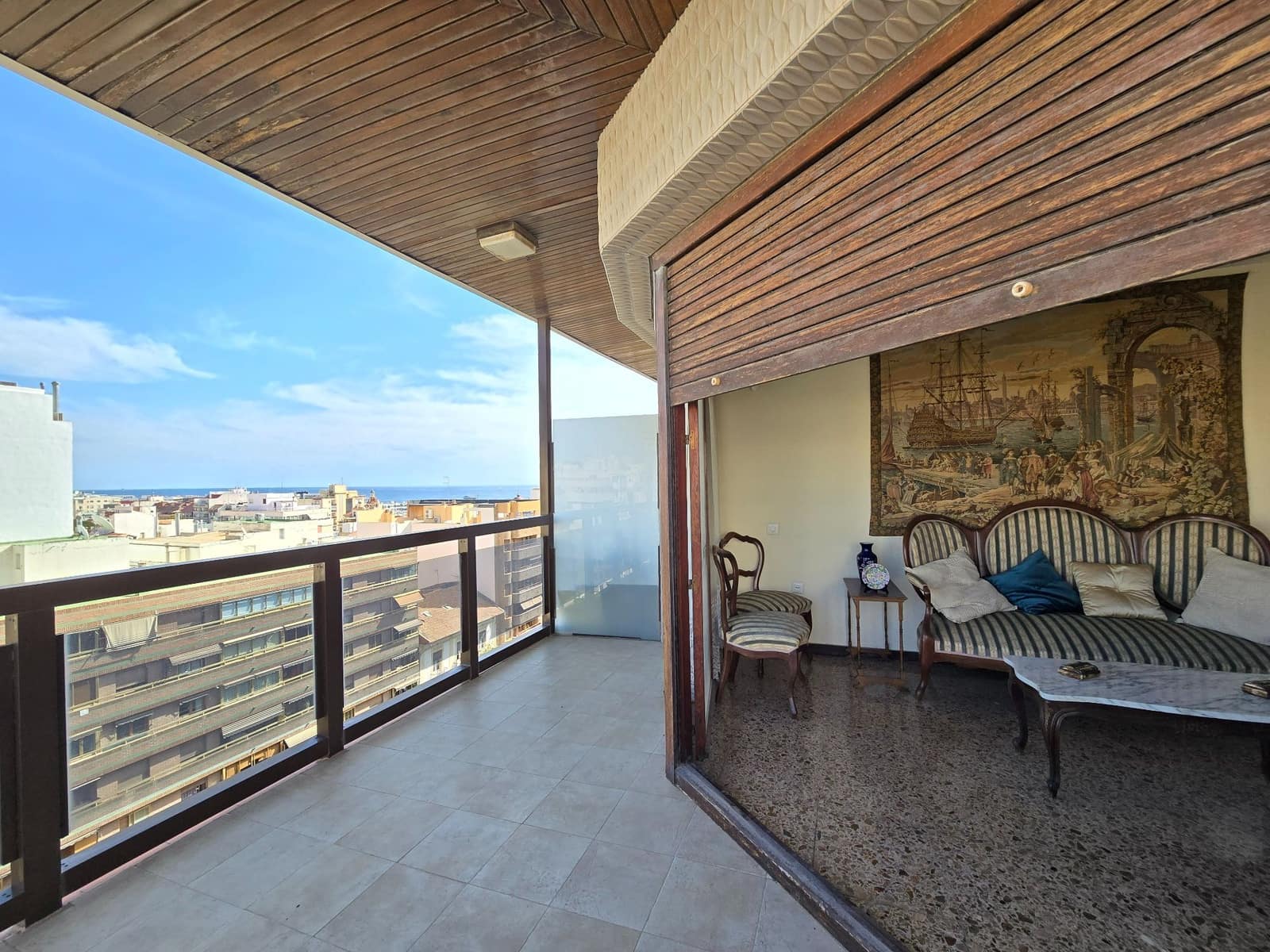 5 makuuhuone Asunto myytävänä paikassa Alicante kaupunki - 525 000 € (Ref: 9353164)