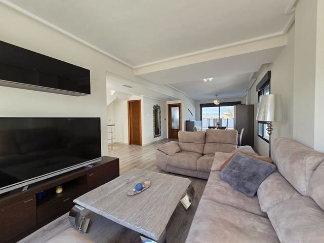 3 makuuhuone Huvila myytävänä paikassa Alicante kaupunki mukana uima-altaan 
autotalli - 585 000 € (Ref: 9387389)